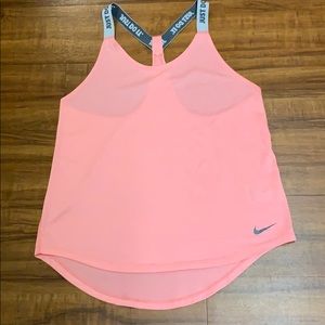 Nike Pro workout tank